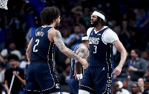 库班直言：新赛季成败系于莱夫利与戴维斯的三分表现