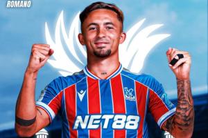 罗马诺消息：黄潜前锋皮诺即将转会水晶宫，转会费3000万欧含浮动条款