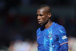 天空体育报道：拜仁与杰克逊的协议尚未完全敲定，目前局势依然非常复杂。