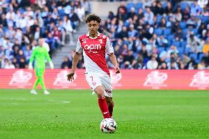 《踢球者》消息：勒沃库森即将与摩纳哥达成协议，以3000万欧元签下20岁边锋塞吉尔。