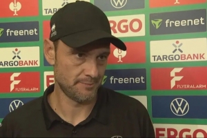 韦恩主帅点评战拜仁：虽败犹荣，但未能取胜实属遗憾