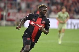 博尼法斯透露，转会米兰未能成行的原因在于他此前的伤病状况，他的右膝曾有过两次受伤经历。