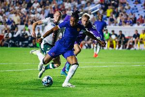 迪马济奥报道称，恩昆库愿意加盟米兰，不过米兰方面尚未下定决心引进他。