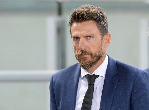 莱切主帅指出，米兰将倾尽全力以求胜利，若卡马达首发，己方需保持冷静。