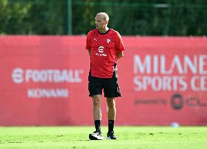 阿莱格里：S-希门尼斯有能力为米兰做出贡献，上一场的失利也促使本轮比赛我们会更加专注和认真。