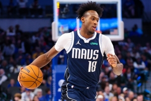 选秀专家认为，普罗斯珀绝对值得一份双向合同，他拥有身高臂长且防守能力出色。