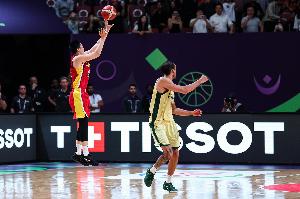 郭士强总结决赛一分之憾：这微小差距，或将成为中国男篮未来的新起点。