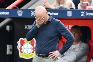 《踢球者》披露：勒沃库森高层未公开支持滕哈赫，转会窗口关闭后将决定其未来。