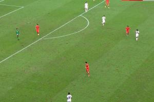 记者：西安的场地保障工作，本质上是对中国U22队的不负责任。