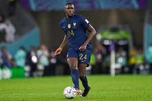 科纳特打趣杜埃：巴黎的欧冠抽签可真够劲，还得巴萨来碰一碰呢。