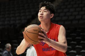 崔永熙：自幼便随父观战宏远，这份缘分妙不可言。