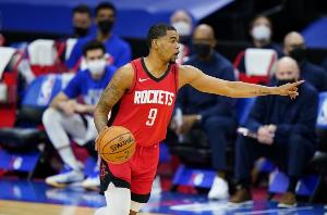 媒体人：即便琼斯表现出色，山西队也不会轻易为其报价超出常规上限100万。