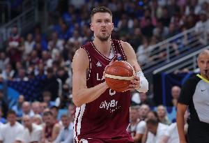 欧锦赛止步十六强，波津表示：这是个很棒的夏天，我的状态会越来越好。