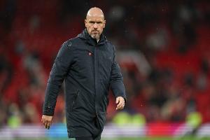 滕哈赫拒绝特温特邀请，荷媒称其担心过早复出会影响遣散费，目标明确为拿到500万全额。