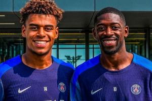 巴黎赛前曾警告足协，但登贝莱和杜埃仍被带伤使用，《听了但不改》队报报道称。