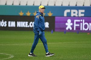 ESPN报道称，安切洛蒂将在对阵玻利维亚的比赛中考验阵容，理查利森将取代佩德罗首发登场。