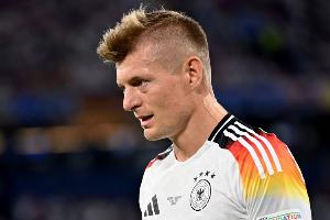 克罗斯表示，德国队目前缺少世界级球员，若他弟弟生活在当下，定有机会入选国家队。