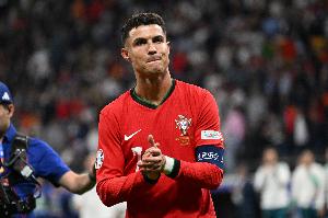 B席：若C罗能率葡萄牙队赢得明年世界杯，他的职业生涯堪称完美收官。