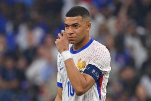 姆巴佩表示，在法国队射手榜上超越亨利的感觉很美妙，但吉鲁仍在他前面。