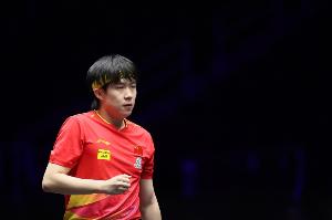 对比鲜明！中国澳门冠军赛女单赛场国乒强势包揽四强，男单则仅有王楚钦一人跻身四强。