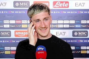 萨勒马科尔斯：从小就是莫德里奇的球迷，能与他并肩作战是我的荣幸。