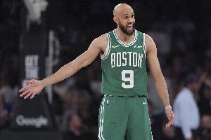 怀特：投篮自信提升源于技术动作调整 保持稳定性是改变主因