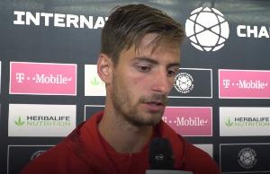 加比亚表示恩昆库理应获得点球，但球队不应再纠结于此，同时他也对迈尼昂的受伤感到遗憾。