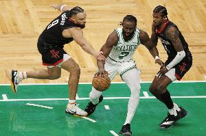 皮尔斯：塔图姆伤后布朗要持球发起进攻 长远看这对他的成长有利