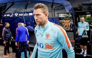 斯特克伦堡：当年被卢西奥撞伤住院，他未曾探望，倒是斯内德来了。