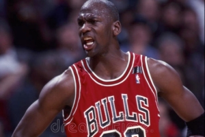 科尔指出，乔丹以高效的方式激励队友，而邓肯与库里则极具同理心。