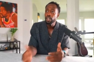 贝弗利：没人比特雷-杨更像是教练杀手，如今没人敢去亚特兰大打球了。