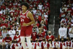 美媒报道称，凯尔特人队已签下肯德尔-布朗、小罗恩-哈珀以及杰伦-布里奇斯。