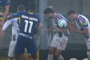 前裁判观点：若昂-马里奥手球不应判点球，奥尔班冲撞应出示红牌