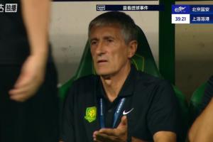 塞蒂恩是否该下课？联赛遭遇三连败落后榜首6分，12月还有足协杯决赛待战。