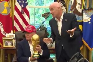 特朗普承诺将确保世界杯安全举办，并称若某城市存在安全隐患，将考虑更换其他城市。