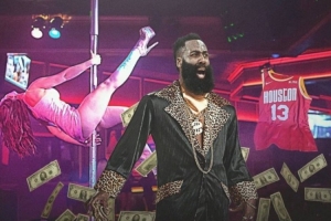 皮尔斯：去夜店或脱衣舞俱乐部不一定算出轨 我带前妻&女友都去过