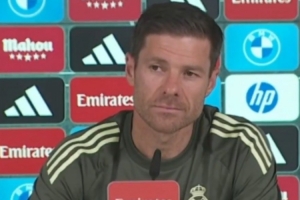 阿隆索表示，贝林厄姆重返英格兰队只是时间问题，他不太关注媒体报道。