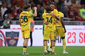 据记者报道，莫德里奇与拉比奥特总是最早到训练场、最后离开，目前米兰队内再无人出现迟到情况。