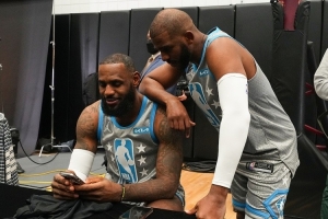 霍里调侃：与詹姆斯、保罗和KD交手过，足以证明他们确实太老了