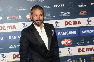 赞布罗塔：应给予图多尔更多时间，阿莱格里的执教能力毋庸置疑。