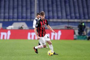 加比亚：0-0平局令人遗憾 巴特萨吉希望球队持续进步