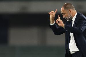 《都体评米兰vs尤文：一场“催眠”战，双方均无力撼动那不勒斯争冠地位》