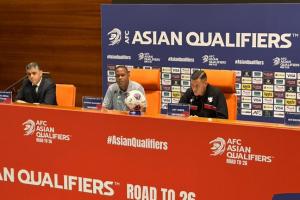 印尼主帅克鲁伊维特谈对阵沙特：为何安排科威特裁判执法？