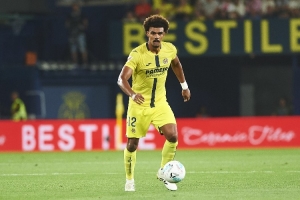 维加表示C罗尚能再战数年，并对效力过的四大联赛各有欣赏之处。