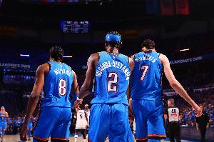 美媒评选新赛季三人组TOP10：雷霆三少位列榜首 湖人组合排名第三