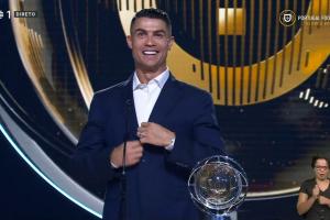 C罗：我只为国家队效力，若能选择，将不再为任何俱乐部踢球。