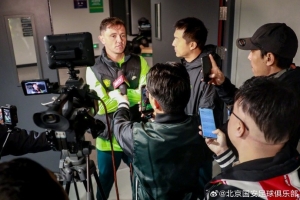 国安代理主帅回应与塞蒂恩分歧：兼听则明，我的作用就是提建议