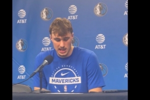 弗拉格评价称，克尼佩尔能成为4号秀意义非凡，他未来前景光明，自己为他感到高兴。