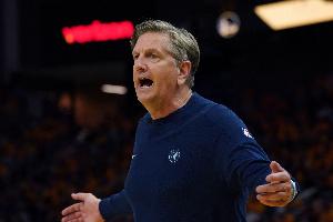 芬奇：季前赛将专注基本功重建，我们有信心让攻防两端重回正轨。