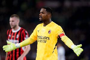 迈尼昂表示，米兰对阵科莫的比赛是意甲联赛，他不明白为何要在澳大利亚举行。